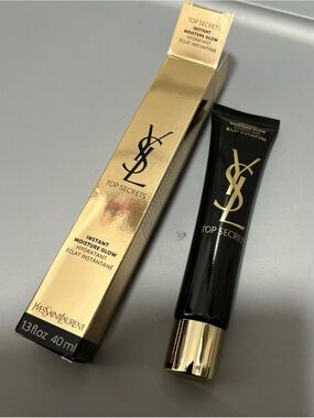 Yves Saint Laurent Top Secrets Instant Moisture Glow